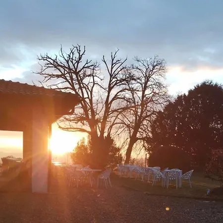 Pona Bed & Breakfast